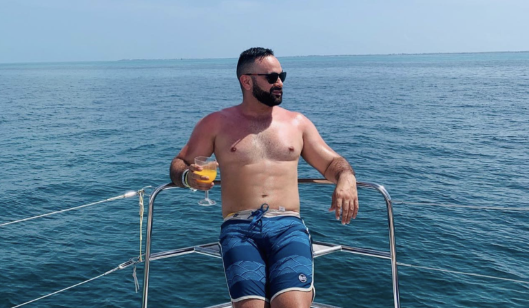 🍎 ¡MANZANA DE LA DISCORDIA! Empresario vinculado a Ana Siucho rompe su silencio tras dedicarle canción: “NO HAY ROMANCE, SOLO AMISTAD”